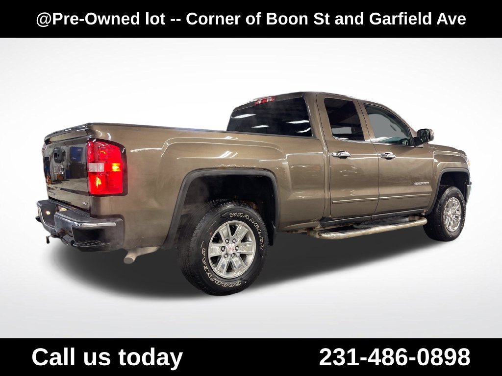 Used 2015 Brown GMC SLE image 5