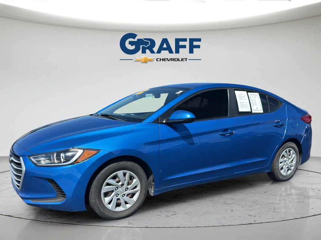 Used 2018 Hyundai Elantra SE with VIN KMHD74LF2JU614445 for sale in Burns Harbor, IN