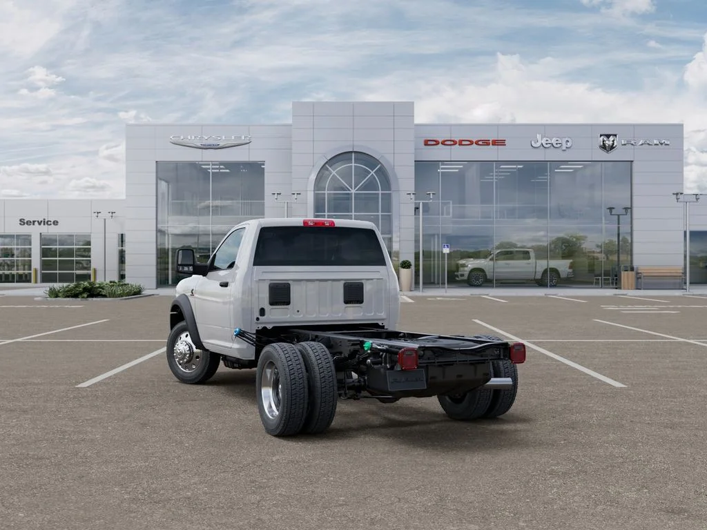 New 2026 Bright White Clear-Coat Exterior Paint RAM Tradesman image 3