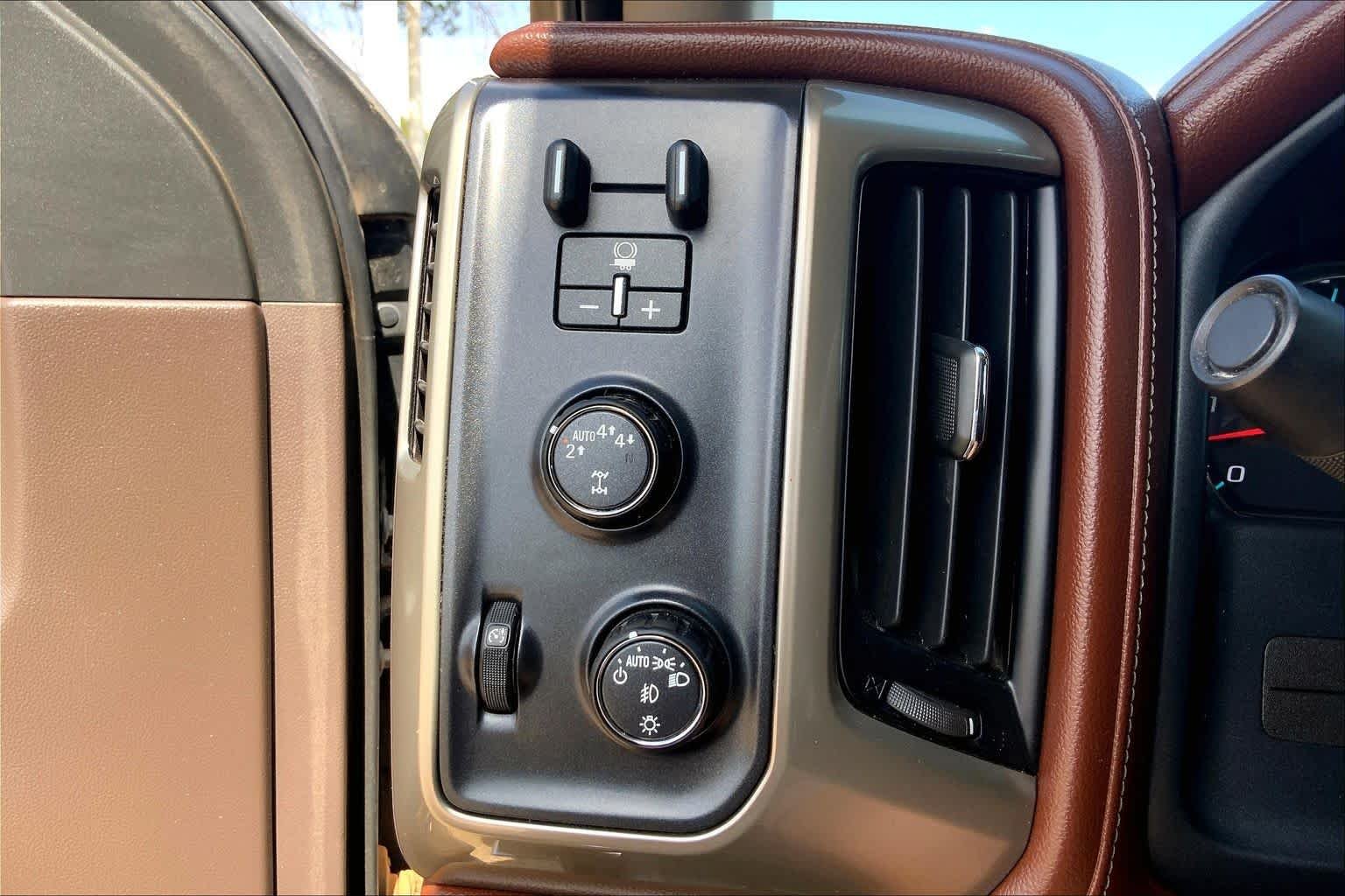 Certified Used 2018 Black Chevrolet High Country image 36