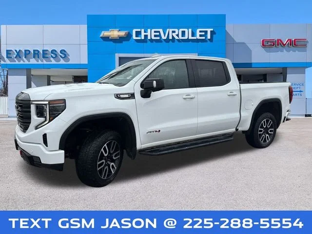 Used 2024 White GMC AT4 image 7