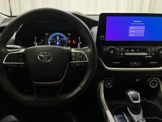 Used 2024 Beige Toyota XLE image 22