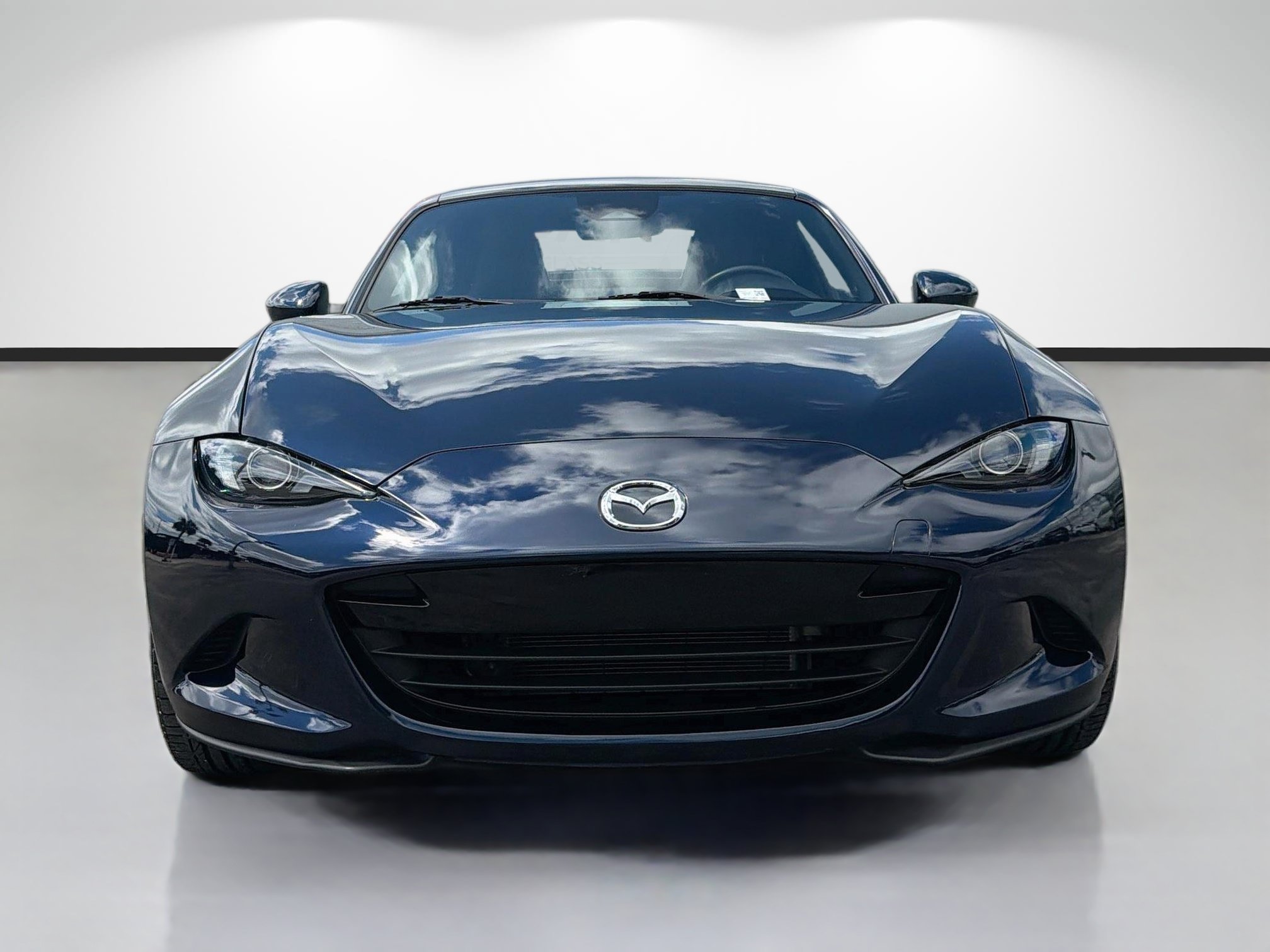 Used 2025 Deep Crystal Blue Mica Mazda Grand Touring image 8