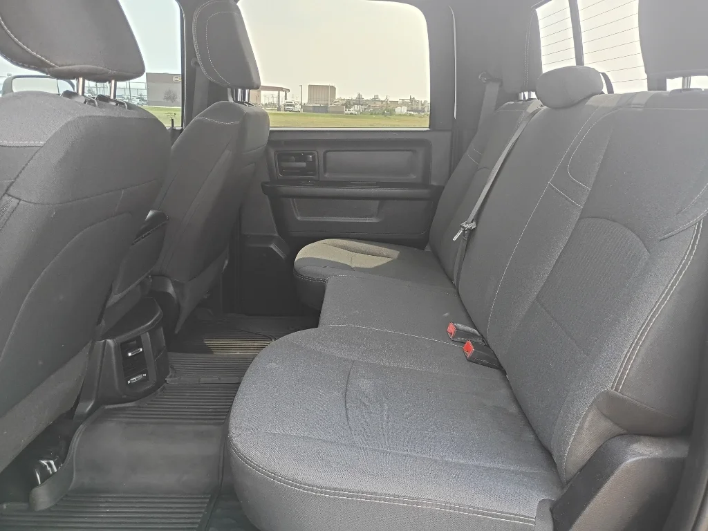 Used 2022 Bright White Clearcoat Ram Tradesman image 19