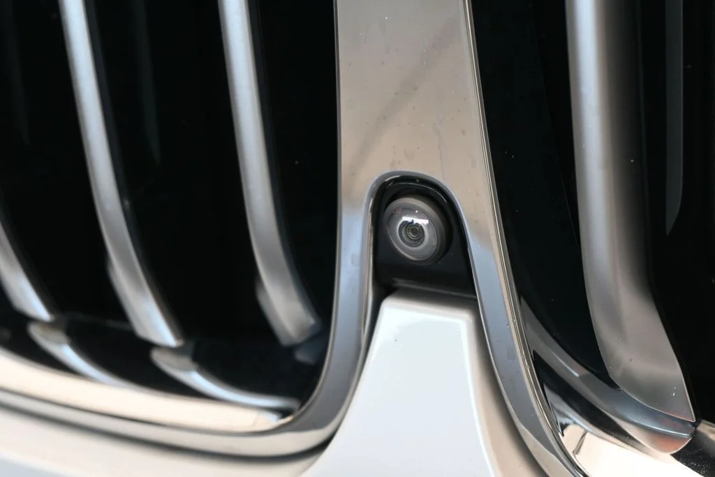 Used 2020 Mineral White Metallic BMW xDrive40i image 54