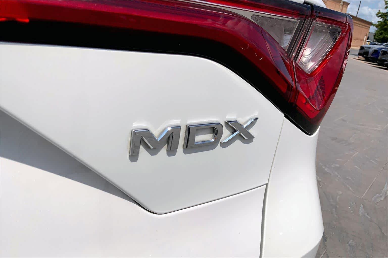 Used 2024 Platinum White Pearl Acura SH-AWD TECH image 31