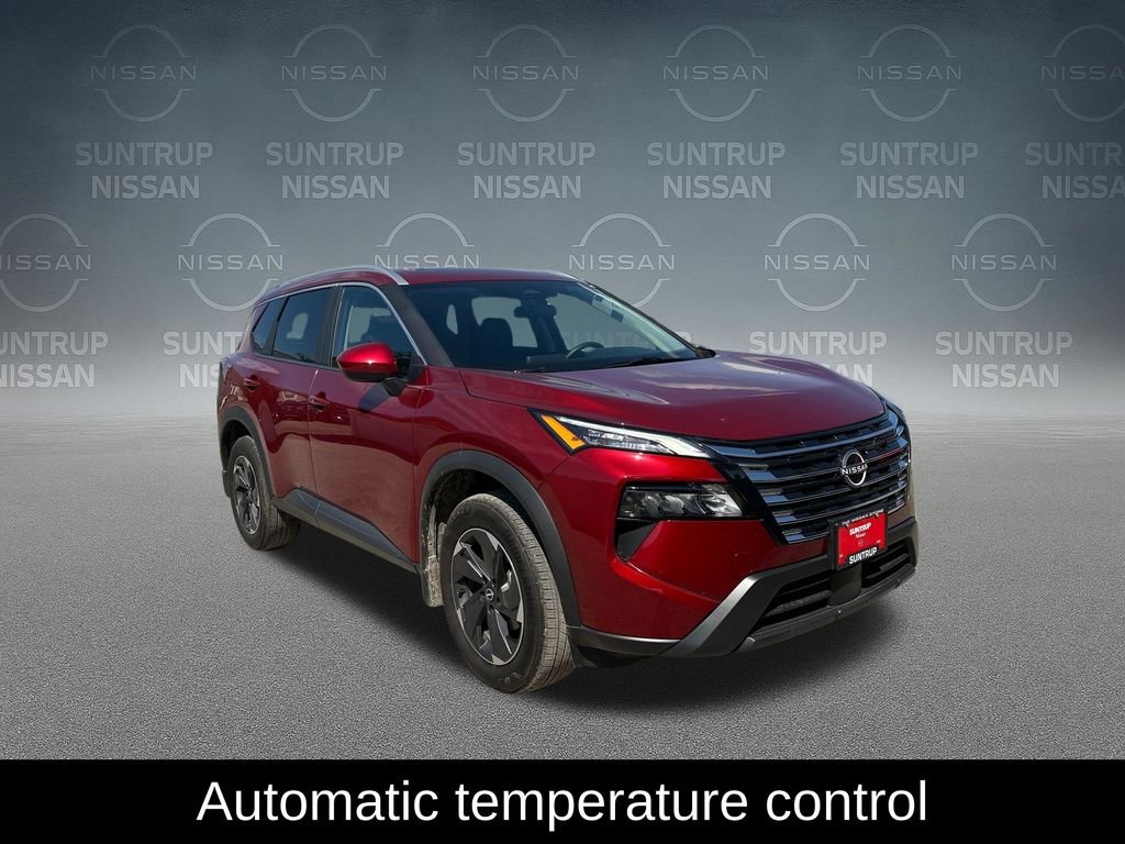 Used 2025 Red Nissan SV image 10