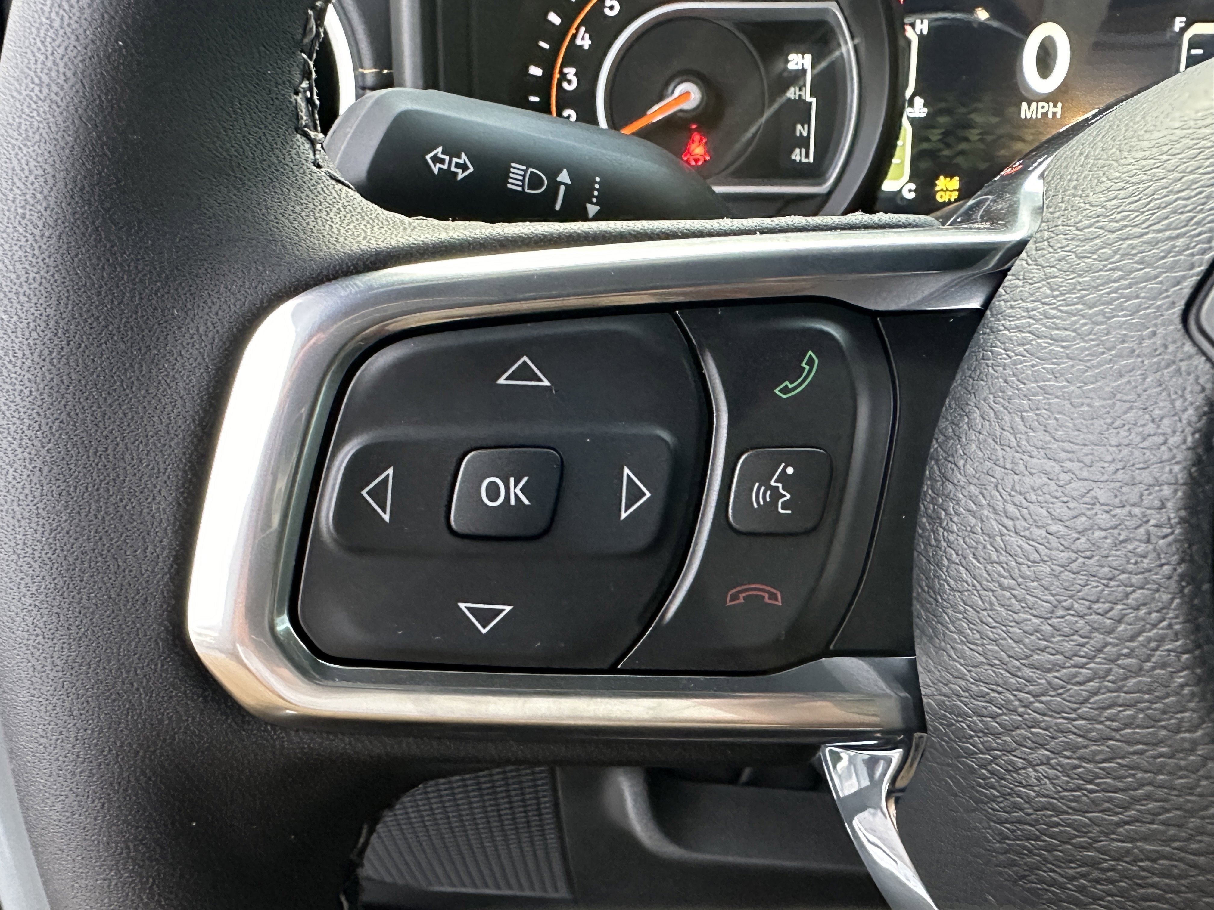 2025 Jeep Wrangler 4-Door Sahara - Photo 27