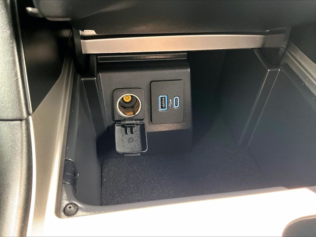 Used 2021 Silver Metallic Ford XLT image 27