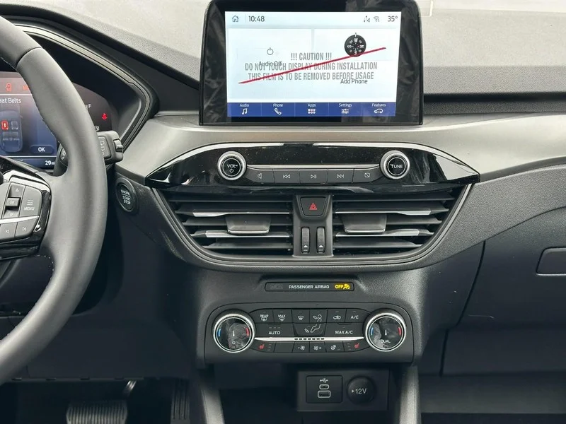 New 2026 Oxford White Ford Active FWD image 7
