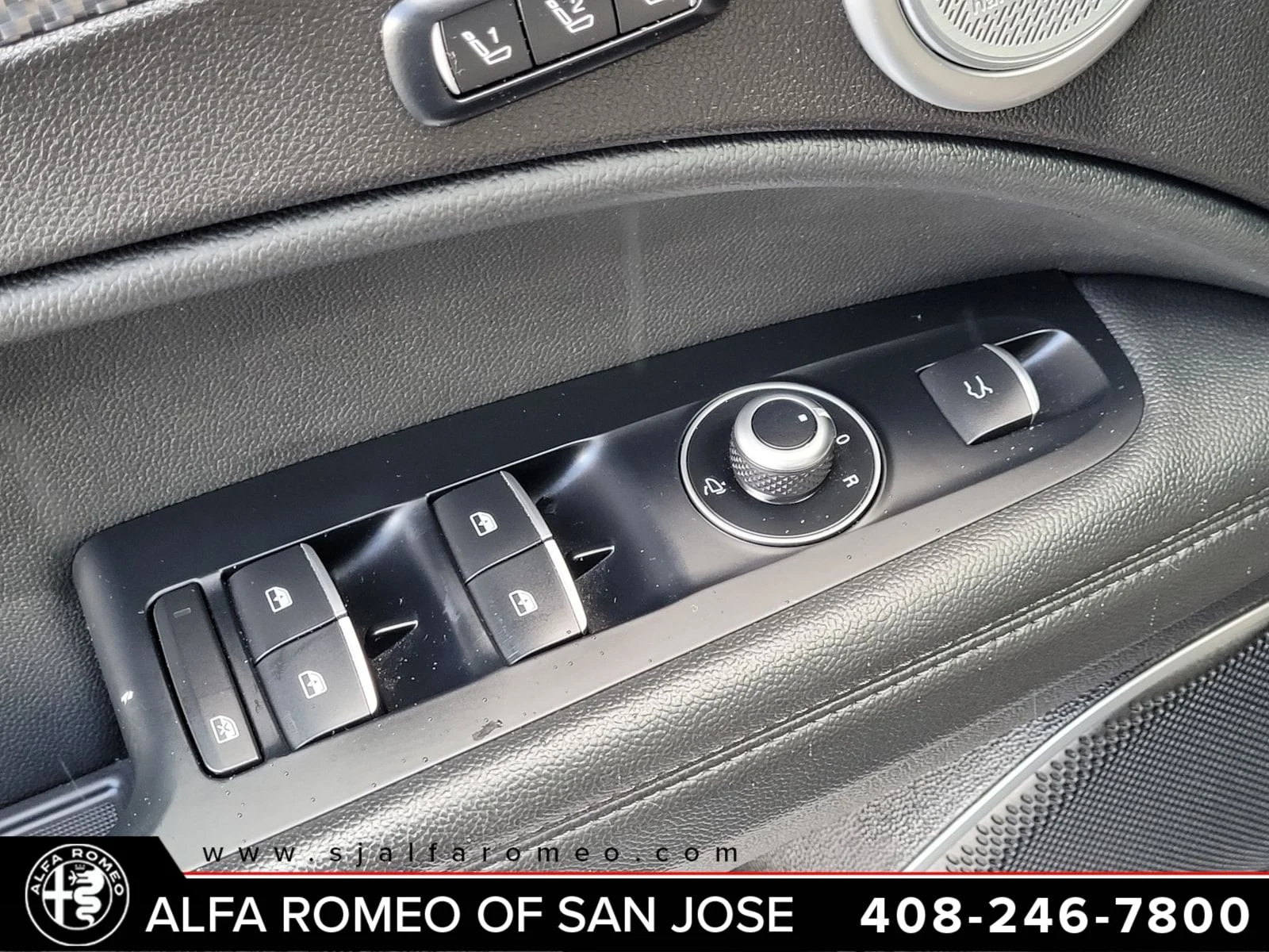 Used 2018 White Alfa Romeo Quadrifoglio image 17