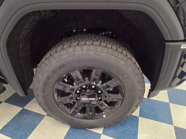 New 2026 Onyx Black GMC AT4 image 11