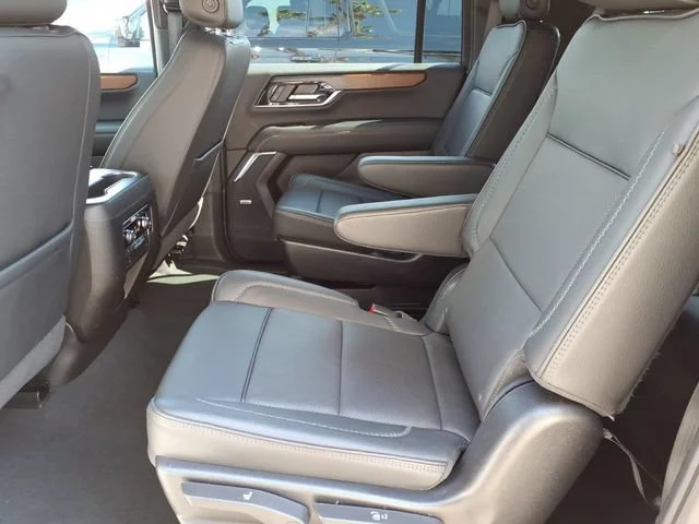 Used 2025 Summit White GMC Denali image 11