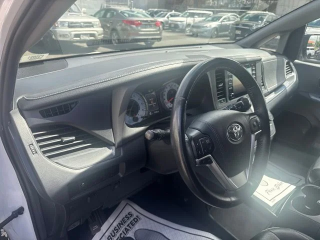 Used 2020 White Toyota SE image 18