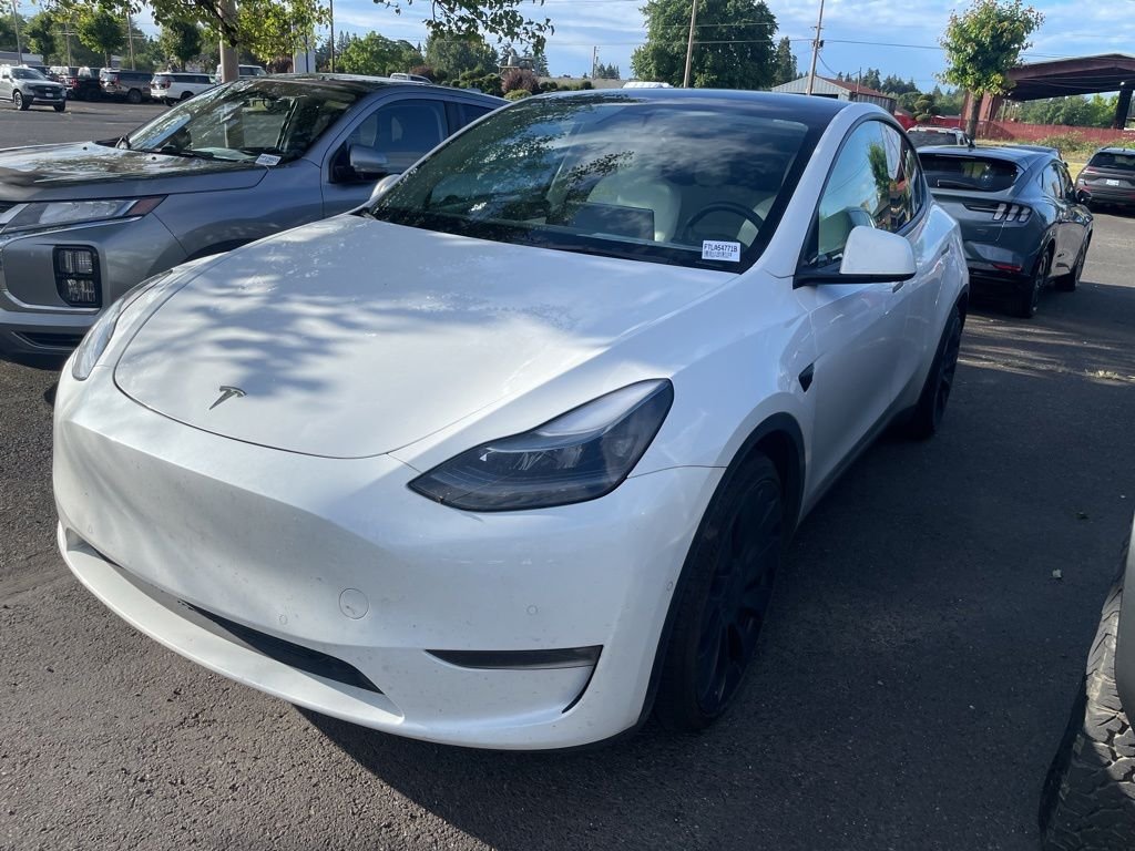 Used 2022 Pearl White Multi-Coat Tesla Performance image 1