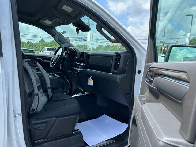 2026 Chevrolet Silverado 1500 LT - Photo 9