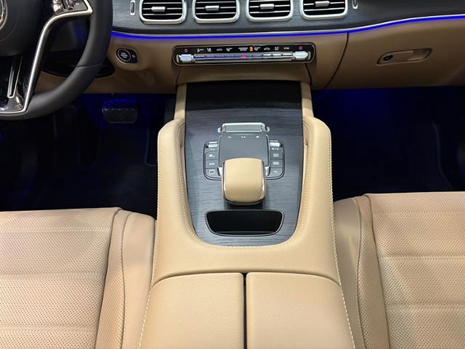 New 2026 Polar White Mercedes-Benz  image 41