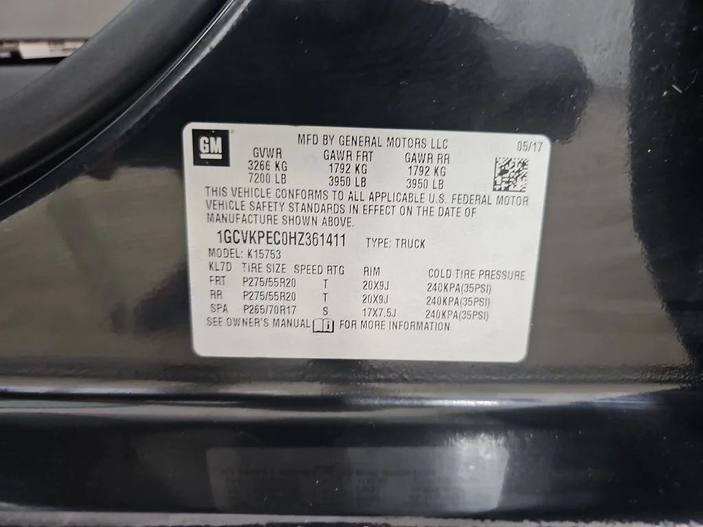 Used 2017 Black Chevrolet Custom image 40