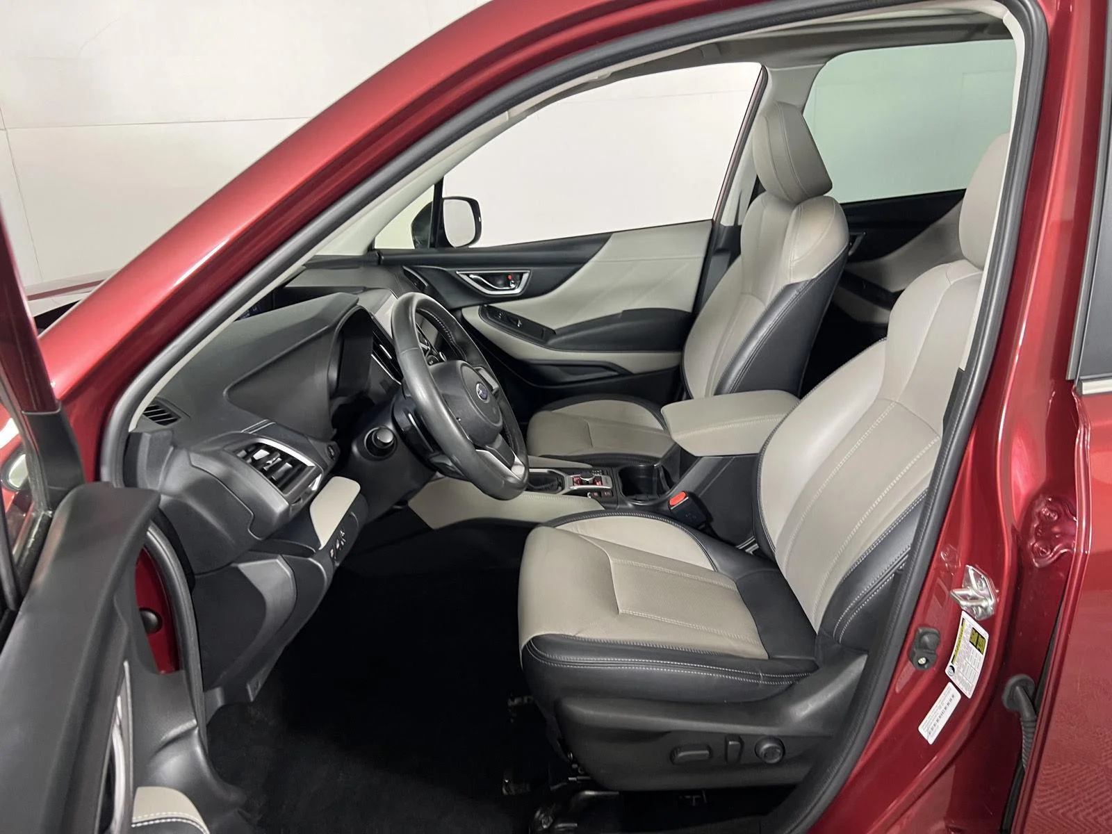 Used 2023 Crimson Red Pearl Subaru Limited image 9