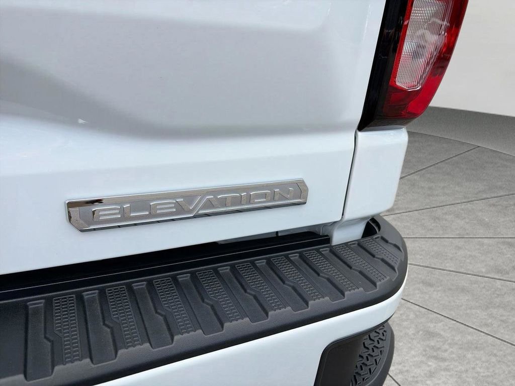 Used 2025 White GMC Elevation image 8