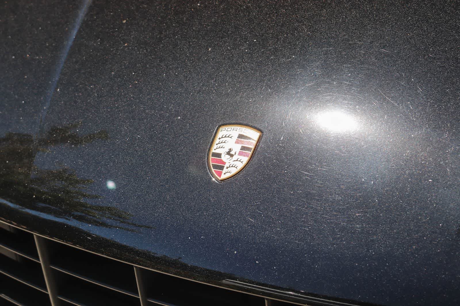 Used 2018 Black Porsche  image 10