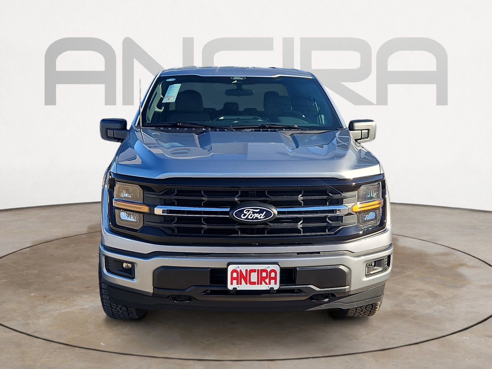 New 2026 Iconic Silver Metallic Ford XLT image 4
