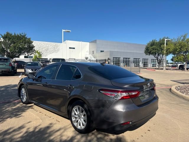 Used 2019 Gray Toyota LE image 7