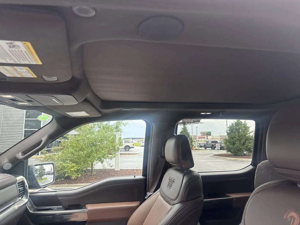 Used 2025 Black Metallic Ford King Ranch image 9