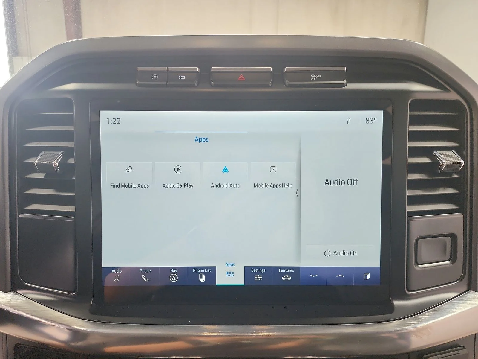 Used 2021 White Ford Lariat image 31