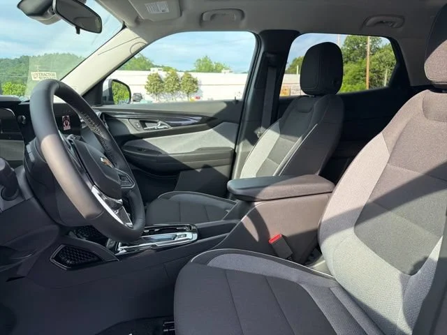 New 2026 Sterling Gray Metallic Chevrolet LT image 24