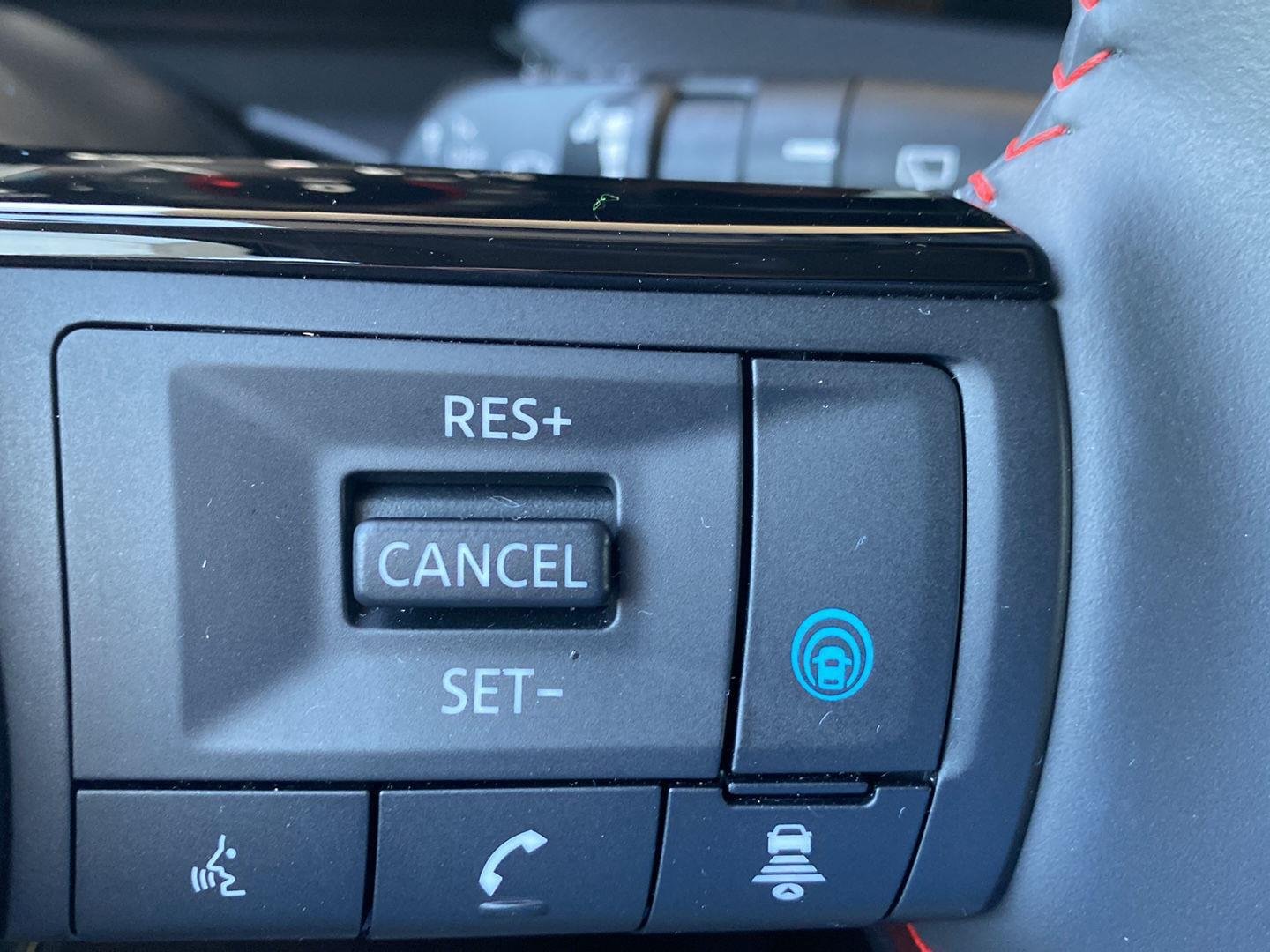 Certified Used 2025 Gun Metallic Nissan SR image 38