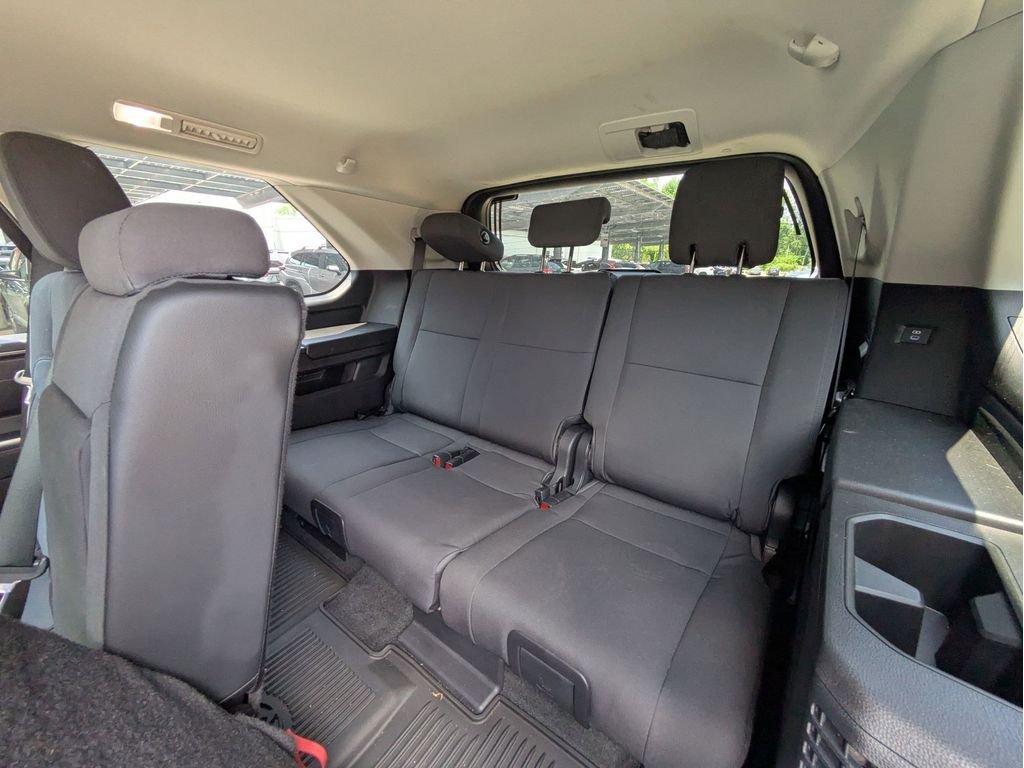 2023 Toyota Sequoia SR5 - Photo 9