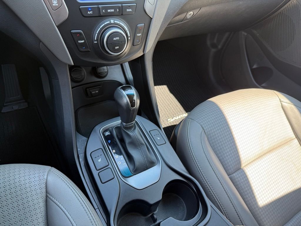 Used 2014 Mineral Gray Hyundai 2.0T image 23