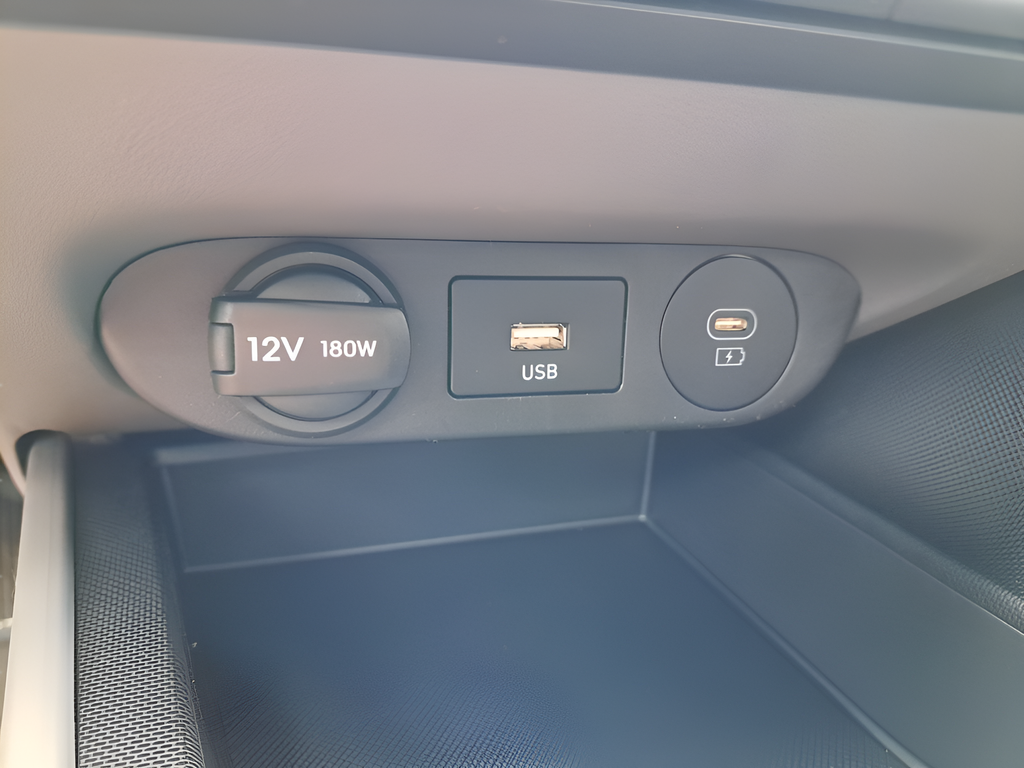 New 2026 Black Hyundai SE image 22