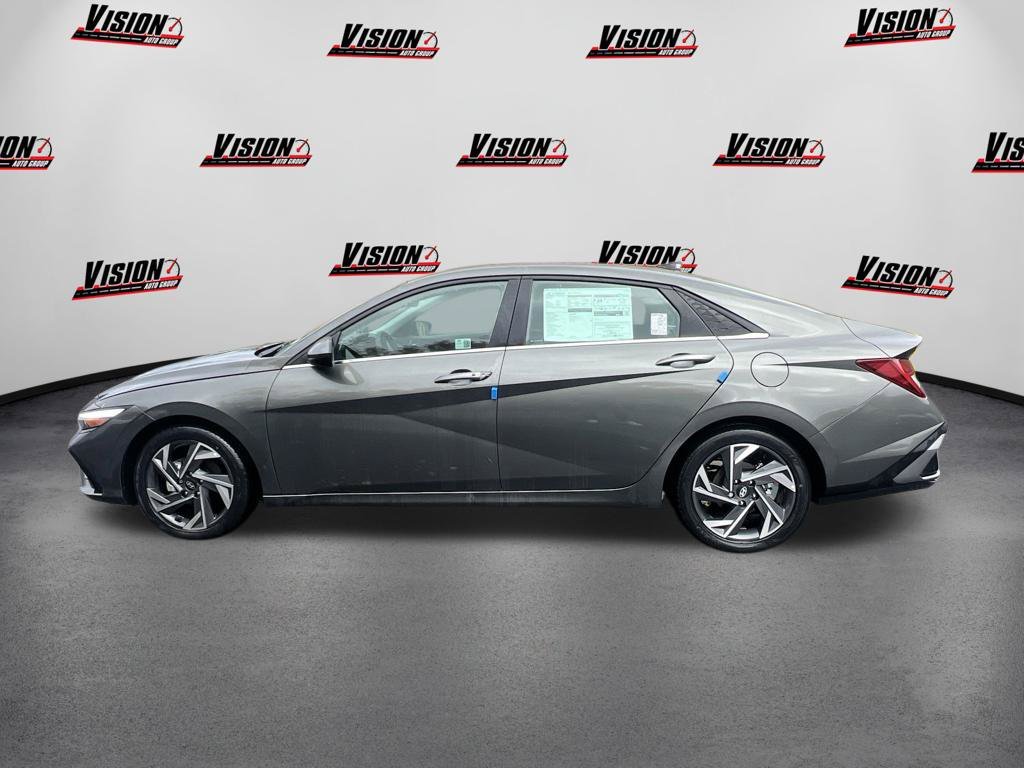 Certified Used 2024 Gray Hyundai SEL image 3