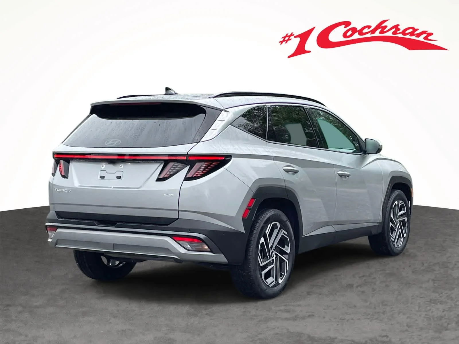 Used 2025 Shimmering Silver Hyundai Limited image 3
