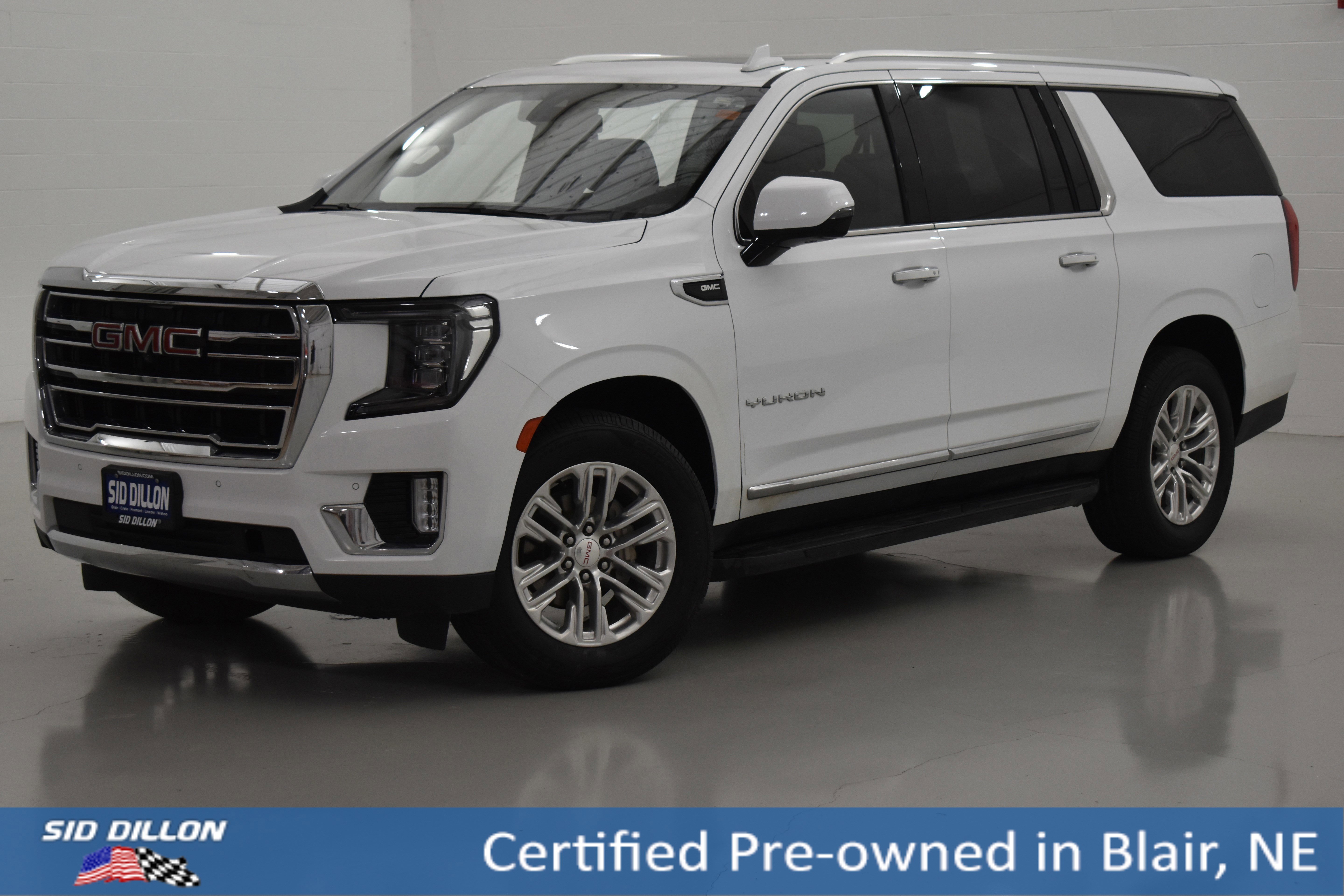 2023 GMC Yukon 4WD SLT's photo