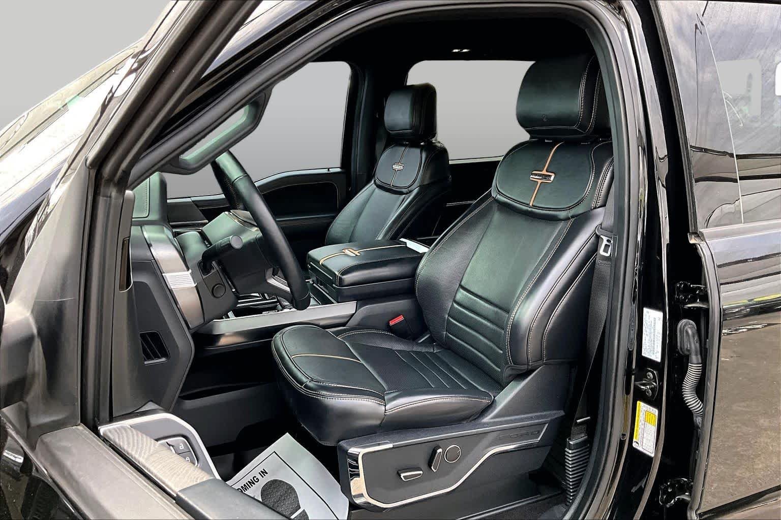 Used 2023 Agate Black Metallic Ford Platinum image 8