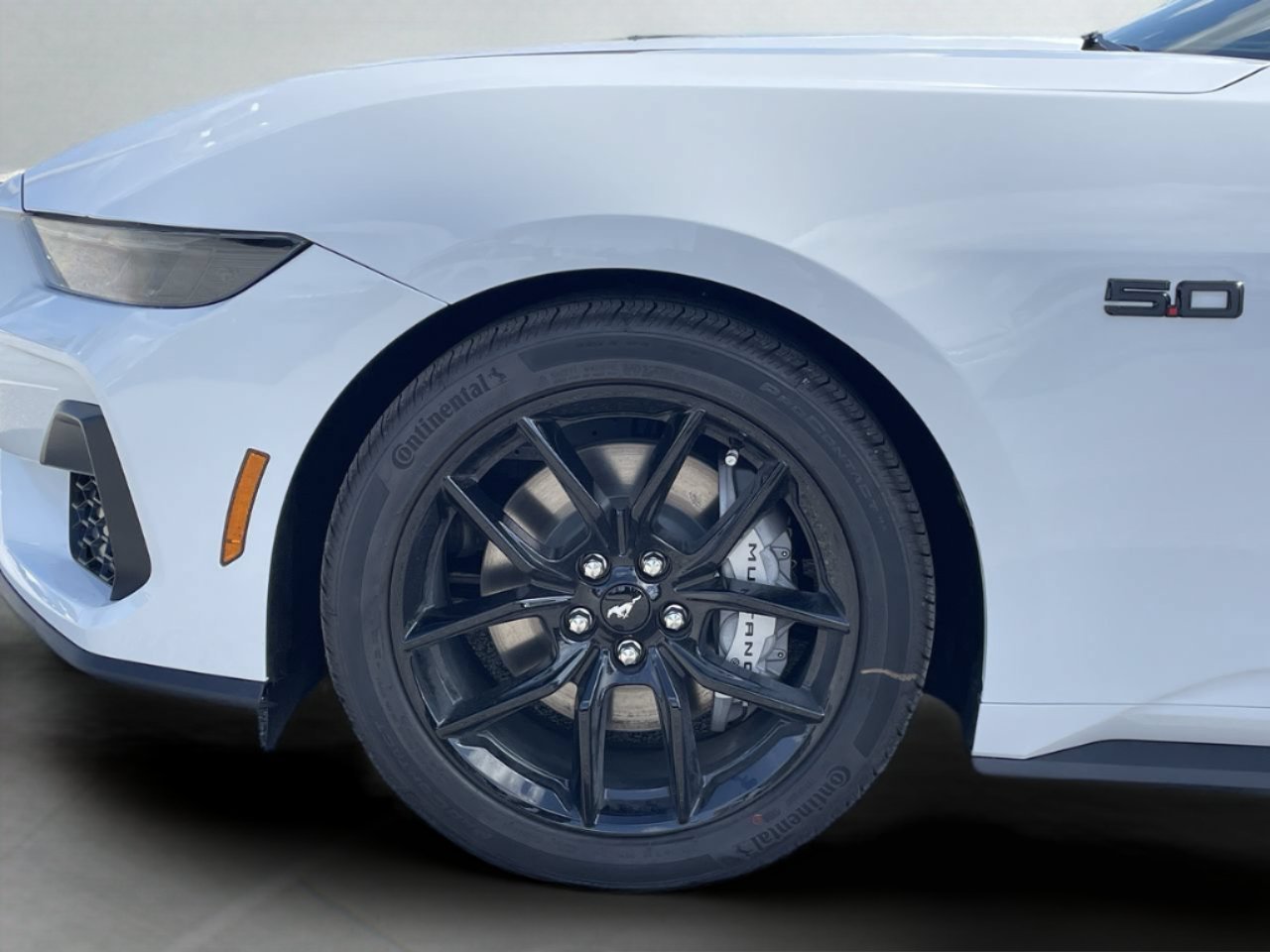 New 2026 Oxford White Ford GT Premium image 31