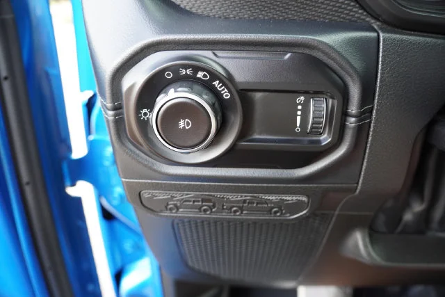 Certified Used 2025 Blue Jeep Rubicon image 22