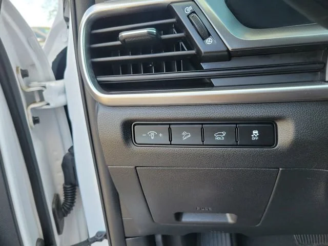 2025 Kia Telluride S - Photo 22