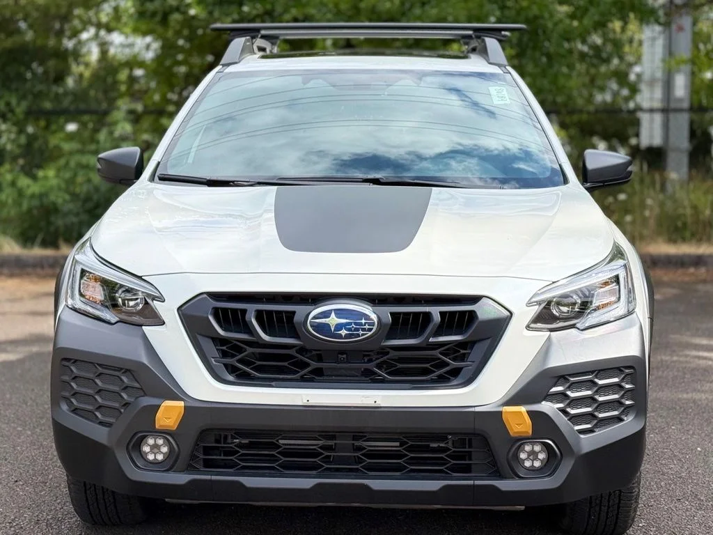 Used 2025 White Subaru Wilderness image 8