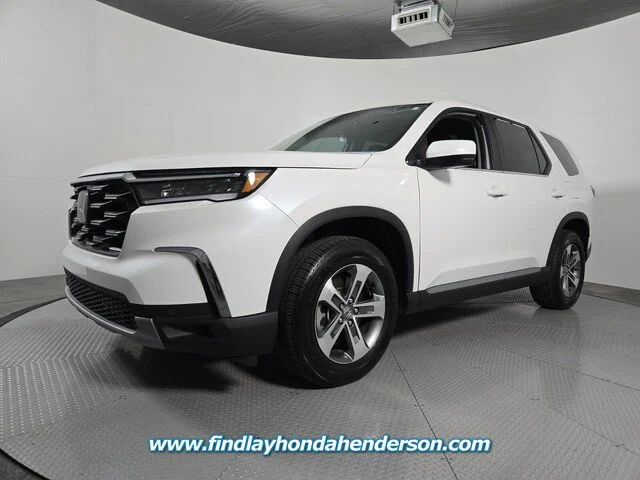 Certified Used 2025 Platinum White Pearl Honda EX-L image 36