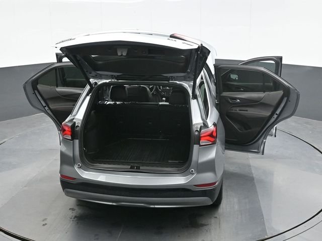 Used 2024 Gray Chevrolet RS image 27
