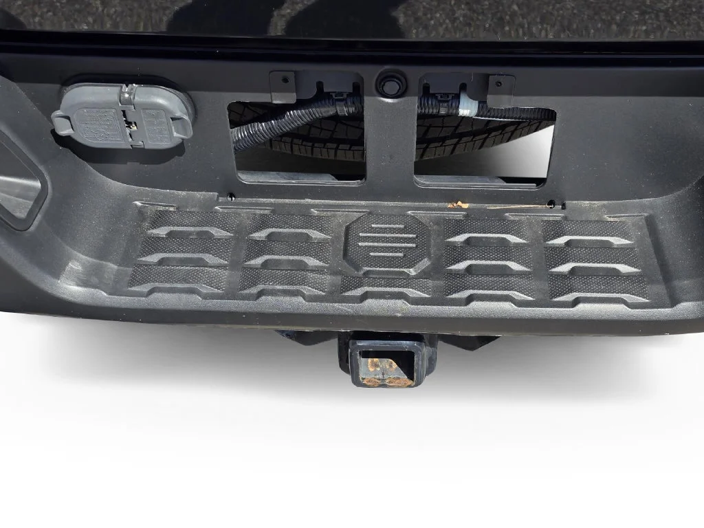 Used 2019 Midnight Black Toyota SR image 9