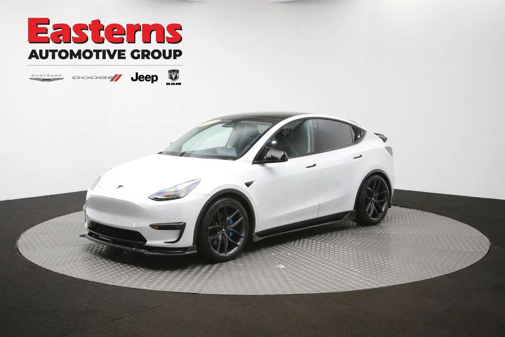 Used 2022  Tesla Performance image 52