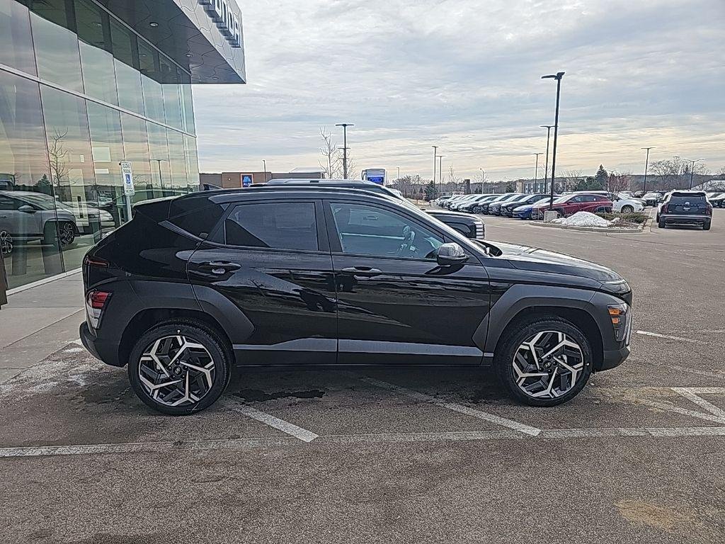 New 2026 Black Hyundai SEL Premium AWD image 6