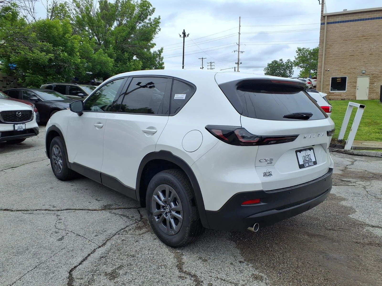 New 2026 Rhodium White Metallic Mazda 2.5 S Select image 2