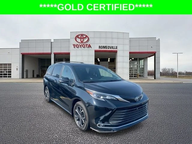 2025 Toyota Sienna Platinum