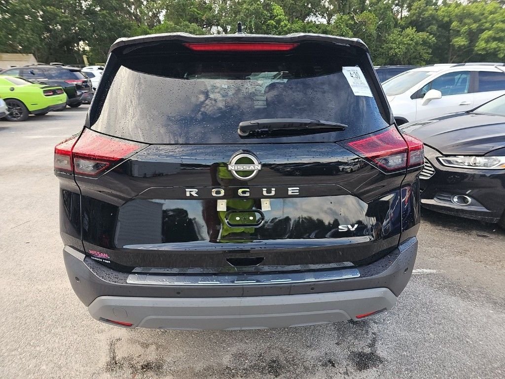Used 2023 Black Nissan SV image 6
